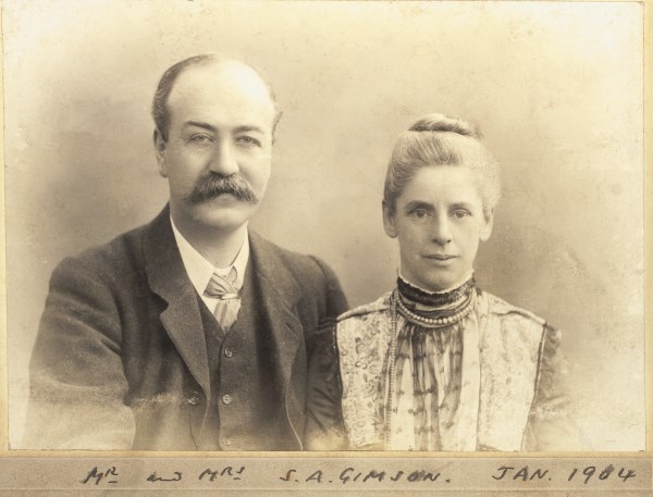 Black and white photograph of Sydney & Mrs Gimson, courtesy of Leicester Secular Society