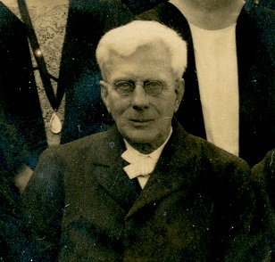 Black and white photograph of Frederick B Lott, 1923-24